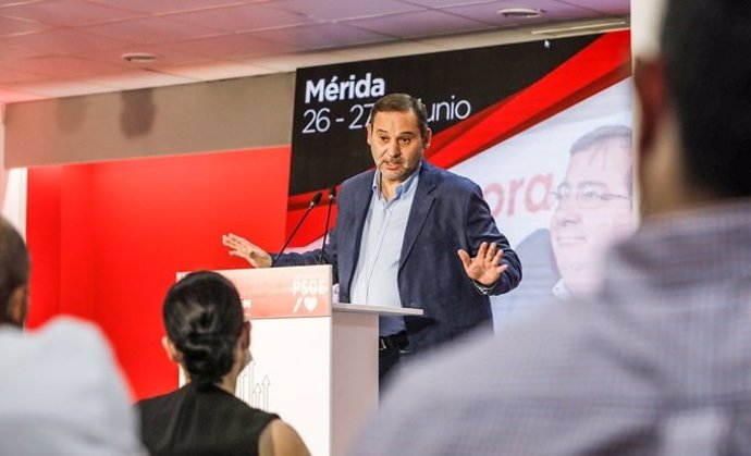 José Luis Ábalos, en un acto del PSOE en Mérida.