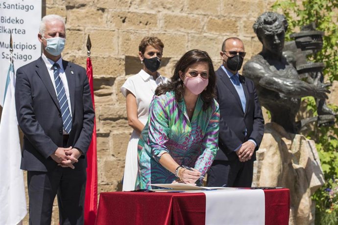 La presidenta de la Rioja, Concha Andreu