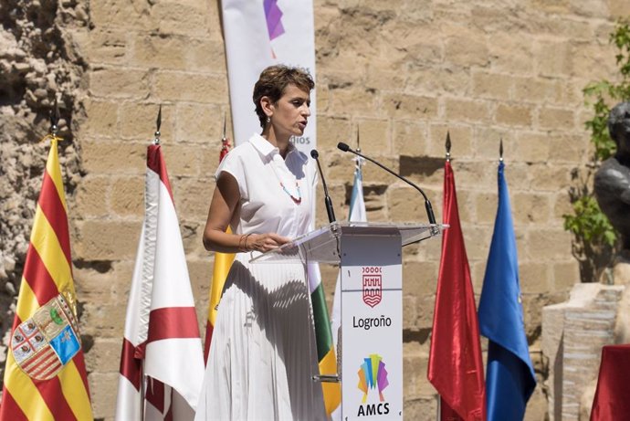 La presidenta del Gobierno de Navarra, María Chivte, en el acto de firma de cooperación del Camino de Santiago en Logroño