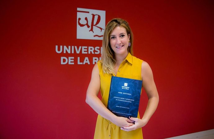 Adriana Díez Gómez del Casal ha obtenido el grado de doctora por la Universidad de La Rioja (UR) con la tesis Conducta suicida y adolescencia en contextos educativos