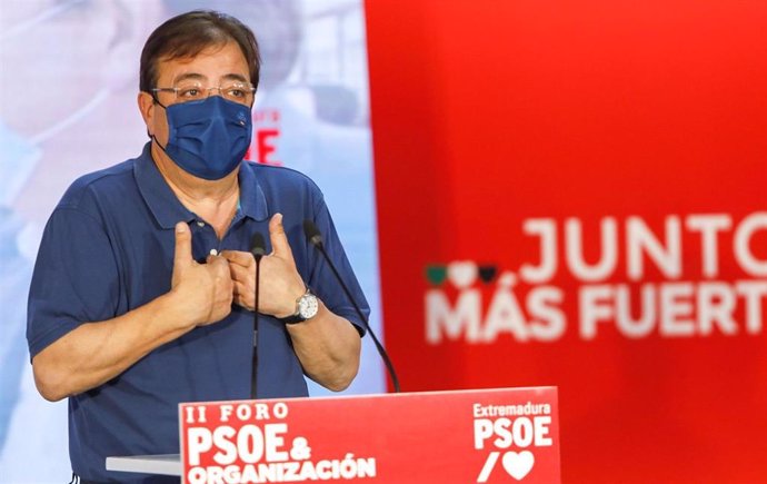 Vara en el II Foro de Organización del PSOE de Extremadura.