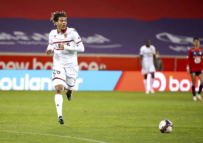 Archivo - Jean-Clair Todibo of Nice during the French championship Ligue 1 football match between Lille OSC (LOSC) and OGC Nice (OGCN) on May 1, 2021 at Stade Pierre Mauroy in Villeneuve-d'Ascq near Lille, France - Photo Jean Catuffe / DPPI