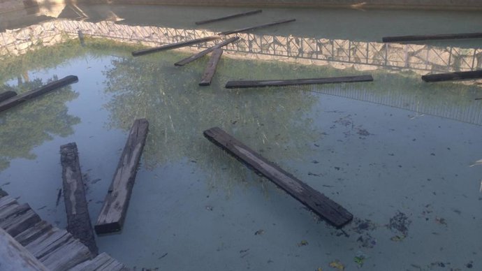 Destrozos en el parque del Bulevar