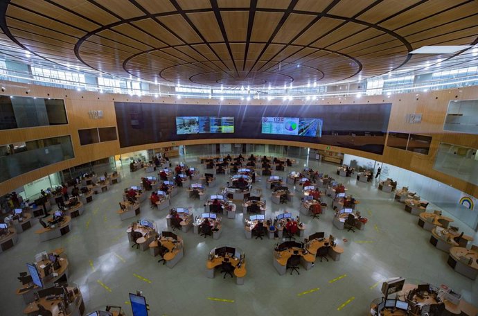 Archivo - Vista general en la sede de 112, a 21 de mayo de 2021, en Pozuelo de Alarcón, Madrid (España). SAMUR-Protección Civil es un servicio municipal de atención sanitaria de urgencias y emergencias, que presta sus servicios en la ciudad de Madrid. S