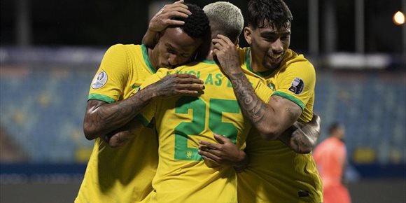 2. Brasil empata sin Neymar con Ecuador y Venezuela, eliminada de la Copa América