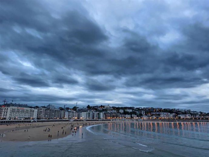 San Sebastián nublado