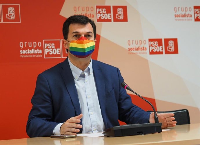 El secretario xeral del PSdeG, Gonzalo Caballero, en una rueda de prensa ofrecida el lunes 28 de junio