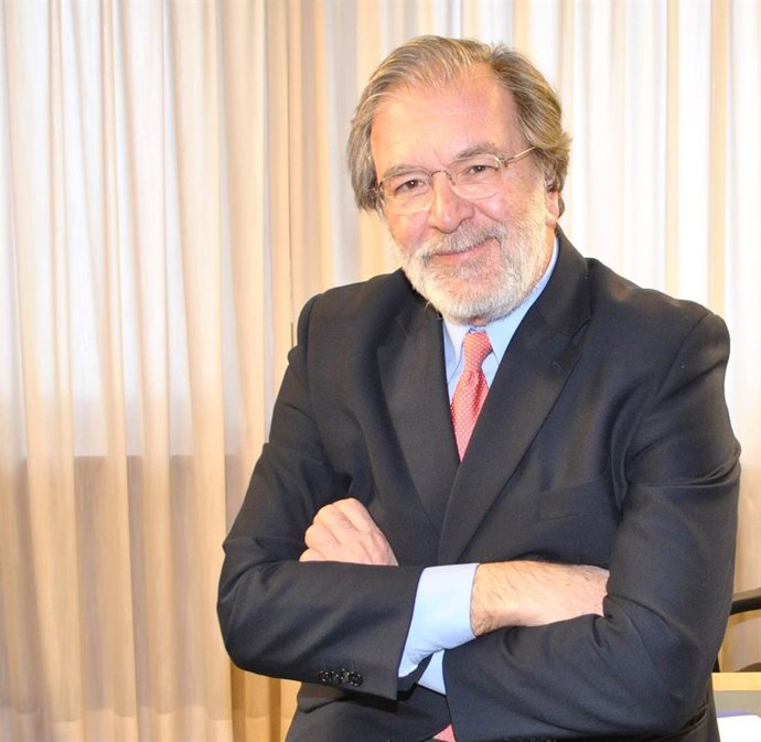 Archivo - Antonio Carbonell cesa como presidente de Caixa Ontinyent