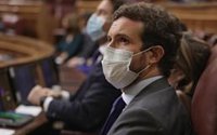 Casado recalca que fue "acertado" el 155 y recurrir el Estatut y avisa que será firme ante los "disparates" de Sánchez