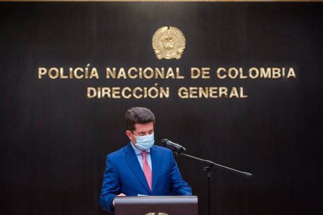 Archivo - 09 February 2021, Colombia, Bogota: Colombian Defence Minister Diego Molano speaks during a press conference to announce more reinforcement of the police to strengthen citizen security at the General Directorate of the Nation. Photo: Chepa Bel
