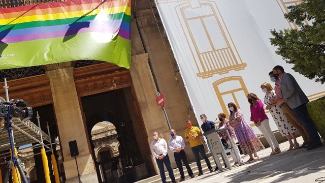 Conmemoración del Día del Orgullo LGTBI