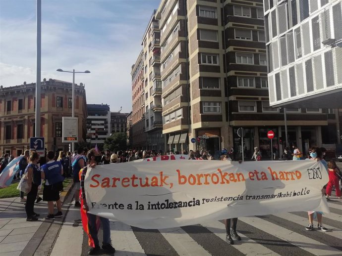 Manifestación en Pamplona para celebrar el Día Internacional del Orgullo LGTBI+