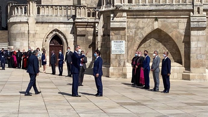El Rey Felipe VI llega a la Catedral de Burgos para inaugurar 'Lux'.