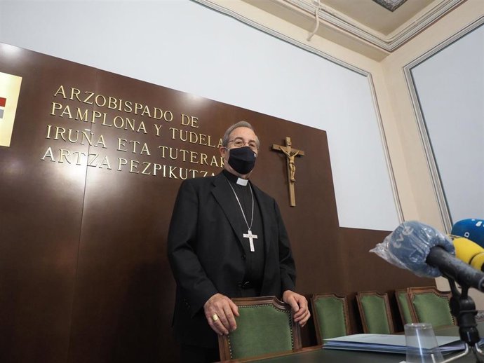El arzobispo de Pamplona, Francisco Pérez