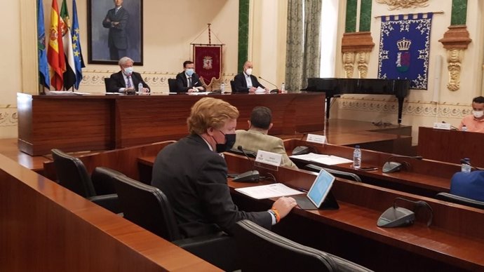 Ignacio Gragera en el pleno de la Diputación de Badajoz