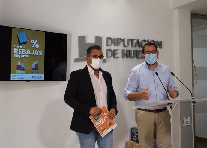 Presentan la campaña informativa de la Unidad de Consumo de Diputación  sobre las rebajas de verano.