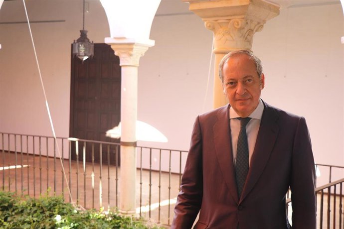 El director general de ABC Andalucía, Álvaro Rodríguez Guitart, en la celebración del seminario 'Periodismo antes, durante y después del Covid-19', dentro de los cursos de verano de la Universidad Pablo de Olavide