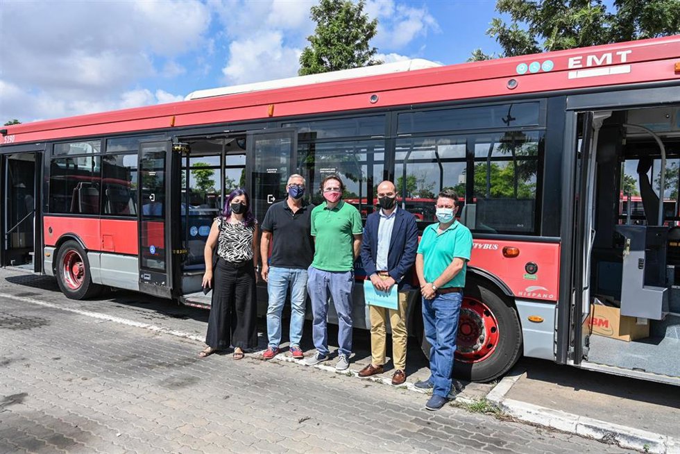 Donación de autobús de la EMT