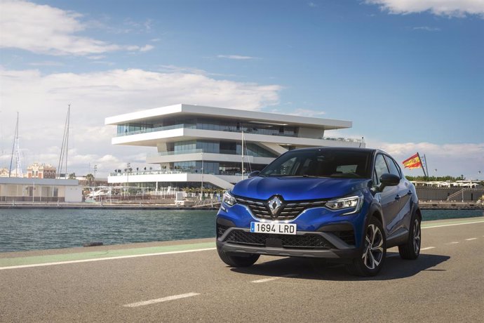 Nuevo Renault Captur híbrido autorrecargable.