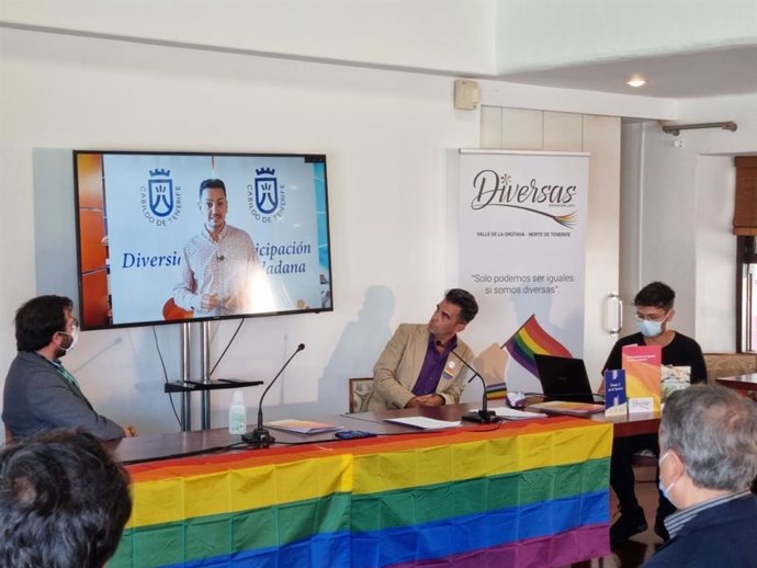 Presentación del proyecto 'Asterisco' de atención a la diversidad LGTBI en el norte de Tenerife