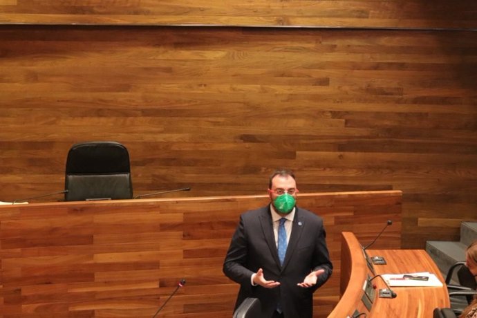 El presidente del Principado, Adrián Barbón