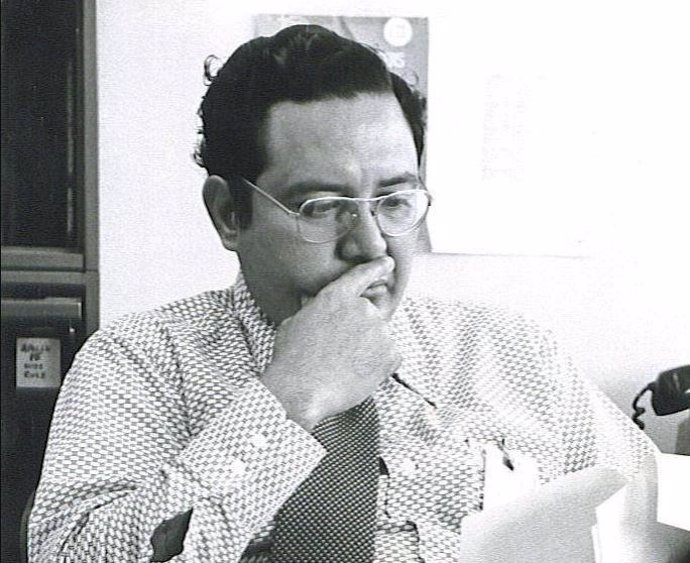 Arturo Campos, gerente del subsistema de energía eléctrica del módulo lunar Apollo 13.