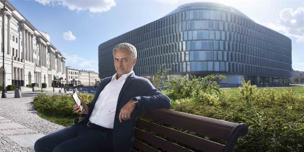Archivo - El entrenador José Mourinho.