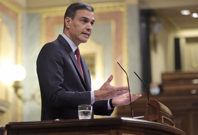 El presidente del Gobierno, Pedro Sánchez, interviene en una sesión de control al Gobierno en el Congreso de los Diputados, a 30 de junio de 2021, en Madrid, (España).