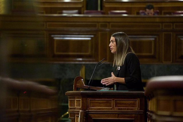 Archivo - La portavoz de Junts per Catalunya, Miriam Nogueras, interviene en una sesión plenaria en el Congreso de los Diputados.