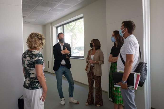 Los concejales Javier Rodrigo y Carolina Andreu visitan el nuevo espacio de Parque Goya
