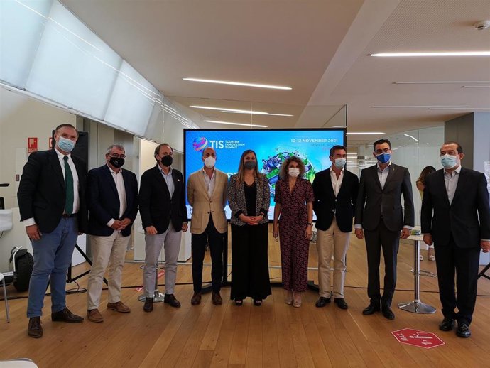 Integrantes de la Tourism Innovation Summit de Sevilla (TIS)