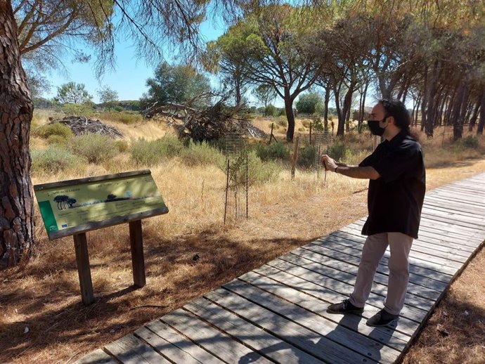El responsable del área de turismo accesible en Segittur, Luigi Leporiere, en su visita por la provincia de Huelva.