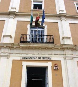 Archivo - Fachada de la Universidad de Huelva
