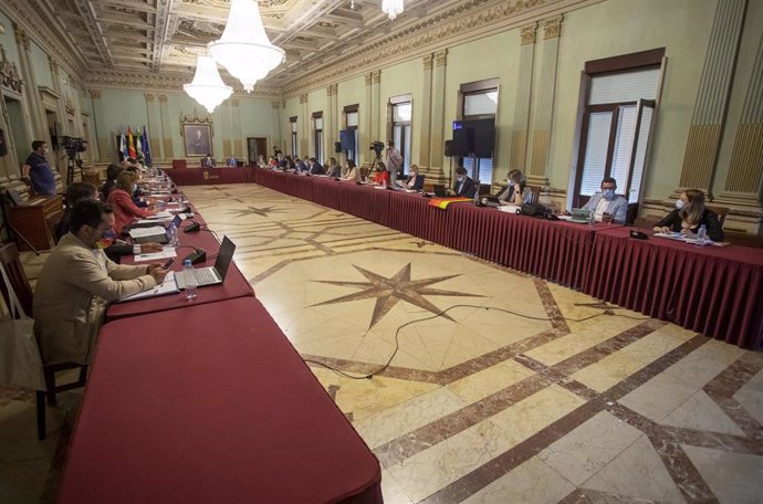 Pleno del Ayuntamiento de Huelva correspondiente al mes de junio.