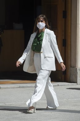 La consejera de Sanidad de la Diputación General de Aragón, Sira Repollés, a su llegada al primer Consejo Interterritorial del Sistema Nacional de Salud de carácter presencial desde que comenzó la pandemia, a 30 de junio de junio, en Madrid, (España).