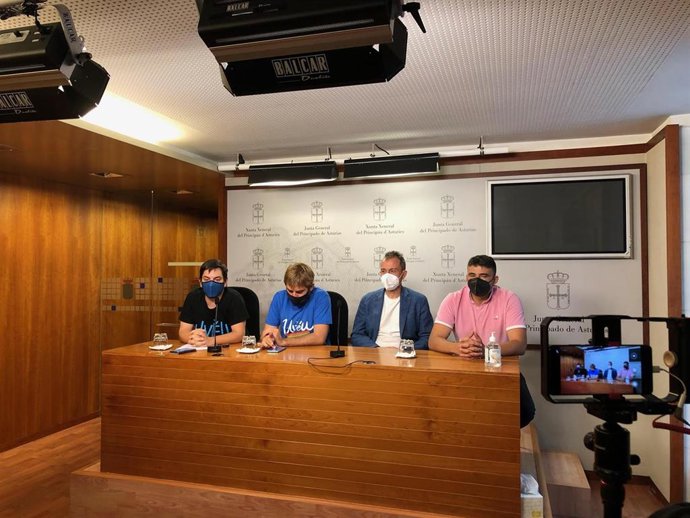 Rueda de prensa conjunta IU y Podemos.