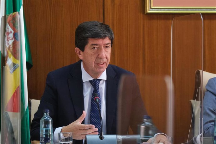 El vicepresidente de la Junta y consejero, Juan Marín, este jueves durante su comparecencia en comisión.