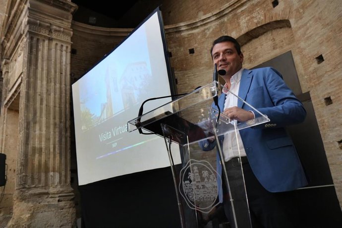 El alcalde de Córdoba, José María Bellido.