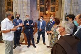 El consejero José Luis Soro ha visitado la iglesia de San Francisco de Teruel, cuya rehabilitación acaba de concluir.