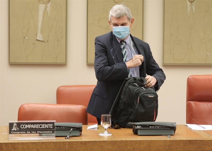 El presidente de la Corporación RTVE, José Manuel Pérez Tornero, a su llegada a una Comisión Mixta de Control Parlamentario de la Corporación RTVE y sus Sociedades, a 24 de junio de 2021, en Madrid, (España). El presidente ha respondido, entre otras cue