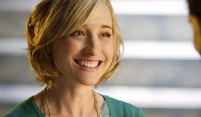 La actriz de Smallville Allison Mack, condenada a tres años de cárcel por participar en la secta sexual NXIVM