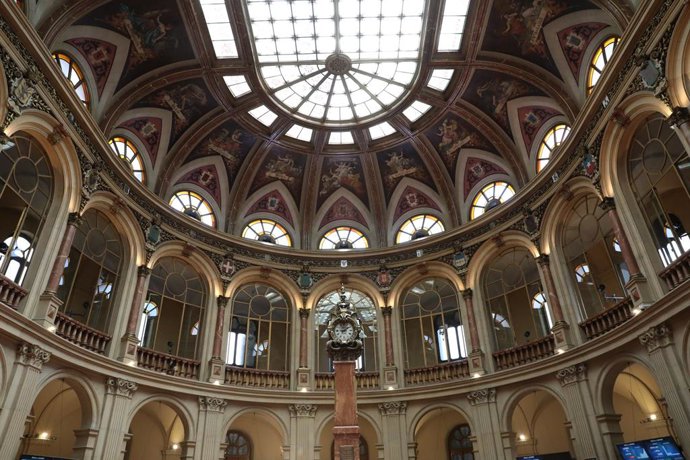 Interior del Palacio de la Bolsa de Madrid, a 30 de junio de 2021, en Madrid (España). 