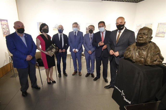 Acto de presentación del monográfico de la revista Ánfora Nova sobre Mariano Roldán en Córdoba