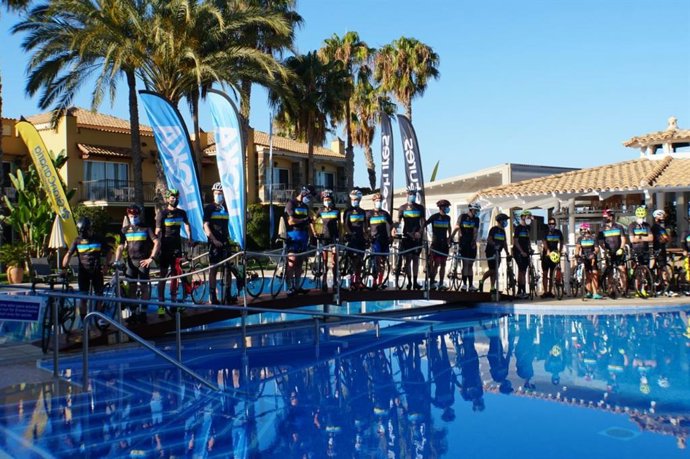Acto de presentación del Training Camp Planeta Triatlón.