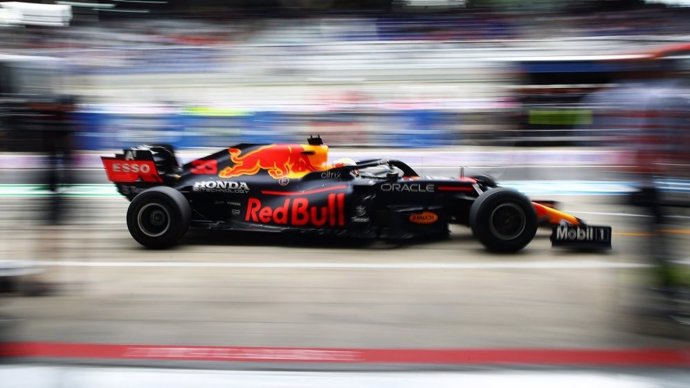 El piloto neerlandés Max Verstappen (Red Bull) en los primeros libres del Gran Premio de Austria 2021 de Fórmula 1, en el Red Bull Ring