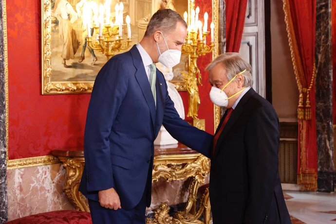 El Rey Felipe VI recibe al secretario general de la ONU, Antonio Guterres, en el Palacio Real