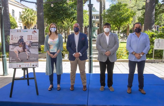Presentación del III Concurso Nacional B de Doma Vaquera 'Ciudad de Huelva'.