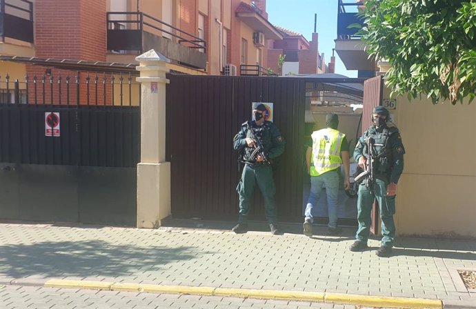 Agentes de la Guardia Civil en una operación contra el narcotráfico.