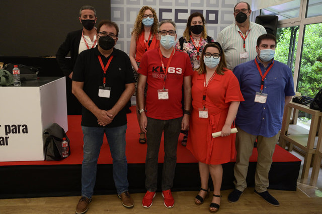 Nueva Ejecutiva de CC.OO Cantabria, con su secretaria general, Rosa Mantecón