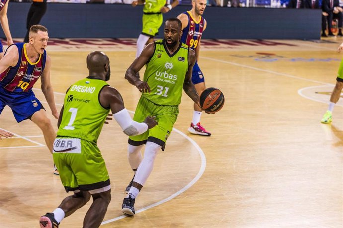 Archivo - Christian Eyenga durante un FC Barcelona-Urbas Fuenlabrada